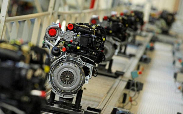PSA anuncia un cambio radical: la planta más grande del mundo fabricará motores eléctricos