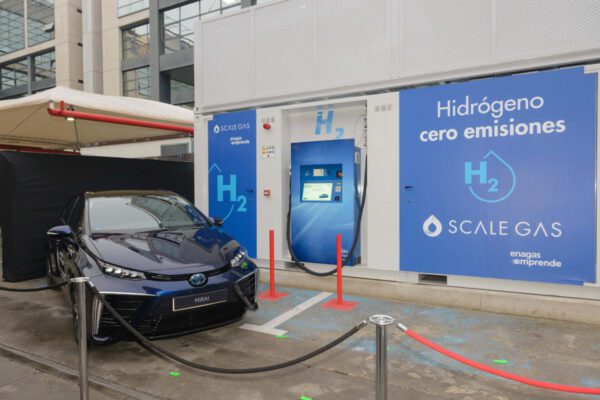 La primera estación de hidrógeno para recargar coches en España ya es una realidad
