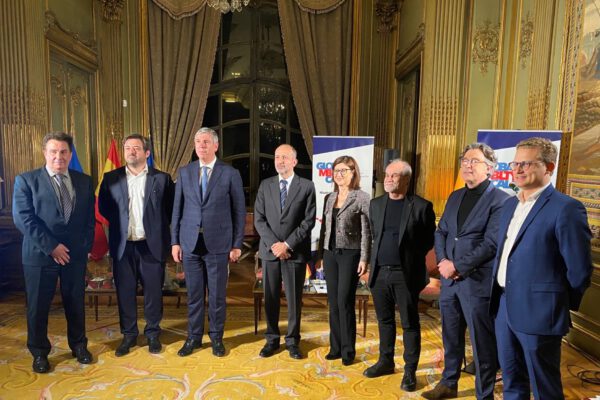 El presidente de Ifema presenta en París el nuevo foro de movilidad sostenible