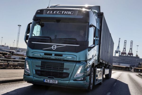 Una empresa suiza encarga a Volvo el mayor pedido de camiones eléctricos de su historia