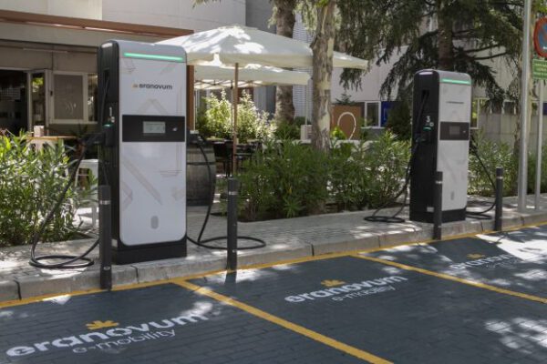 Eranovum instalará 27 puntos de recarga para vehículos eléctricos en el Centro Comercial Metromar de Sevilla