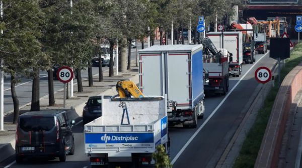 La Justicia obliga a devolver las multas impuestas a los afectados por las Zonas de Bajas Emisiones en Barcelona