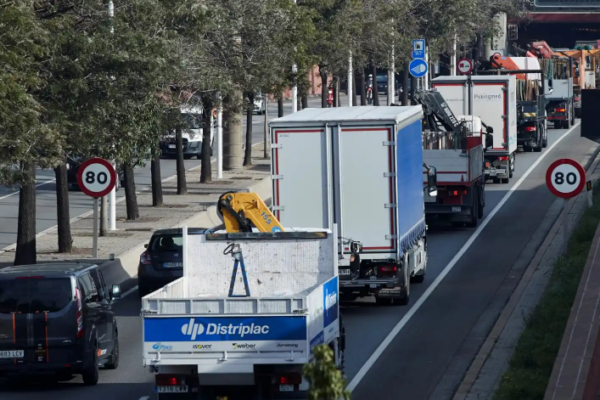 La Justicia obliga a devolver las multas impuestas a los afectados por las Zonas de Bajas Emisiones en Barcelona