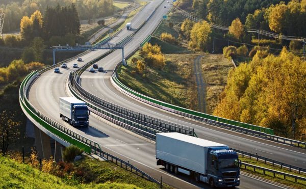 El Parlamento Europeo aumenta en cuatro toneladas el peso máximo de los camiones de cero emisiones