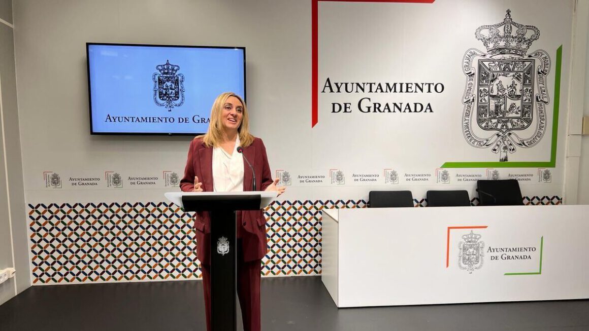 alcaldesa-Granada-Marifran-Carazo-prensa