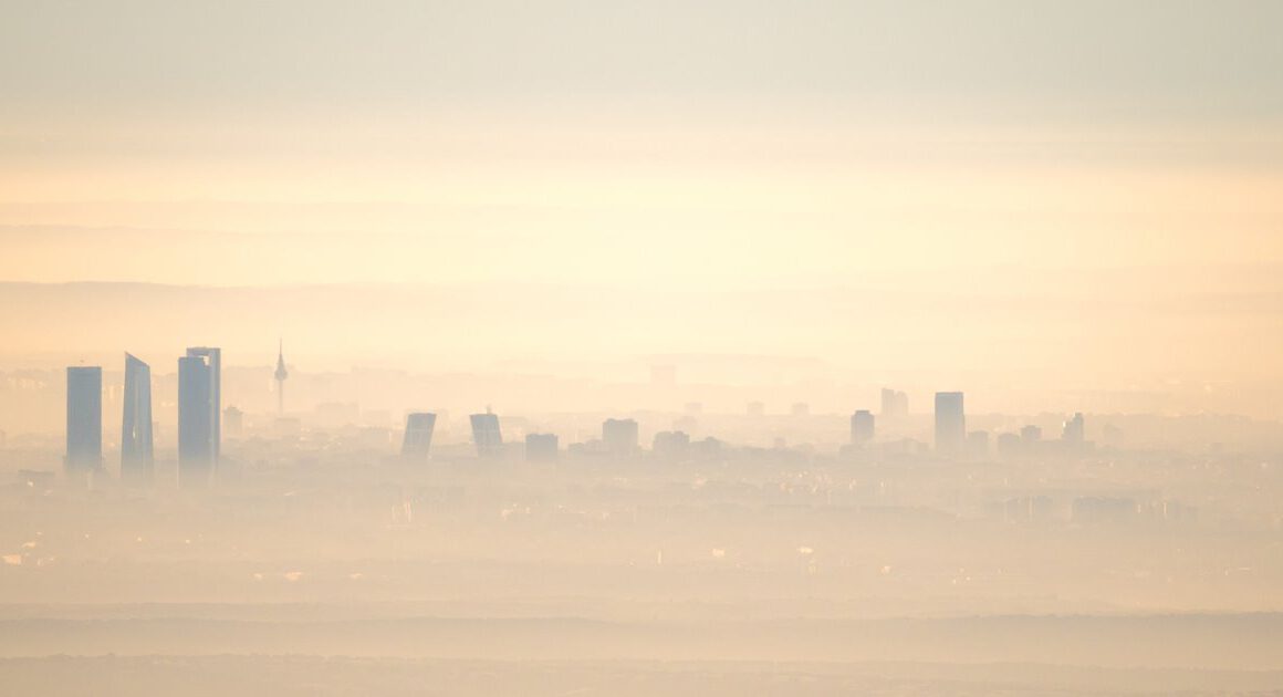 Vista de Madrid un día con una alta contaminación