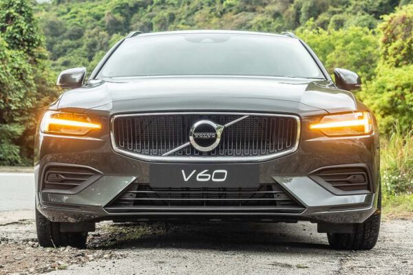 Volvo abandona sus planes para vender coches completamente eléctricos en 2030