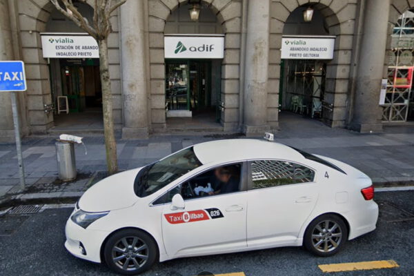 El taxi bilbaíno en un momento de impulso gracias a la entrada de la Zonas de Bajas de Emisiones