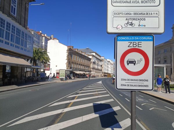 A Coruña activa sus señalizaciones de Zona de Bajas Emisiones