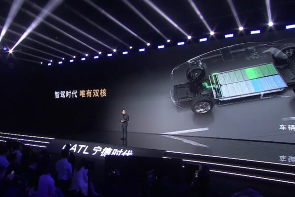 El coloso chino CATL revoluciona el sector: presenta una batería con 1.500 km de autonomía, recarga ultrarrápida de 520 km en 5 minutos y anuncia producción en masa de baterías de sodio para 2025