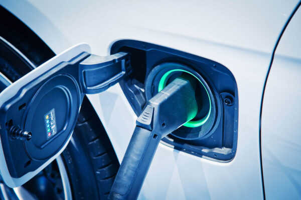 Canarias abre la convocatoria del plan MOVES III para solicitar ayudas en la compra de vehículos eléctricos