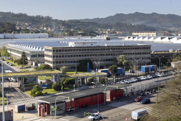 Cientos de damnificados por los motores PureTech recurren a los tribunales