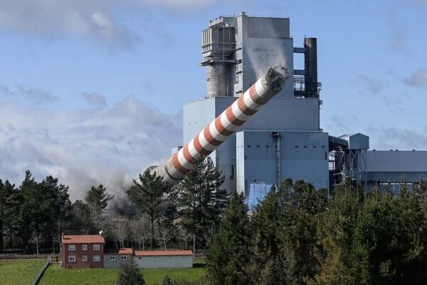 Repsol, Naturgy y Reganosa frenan el proyecto de hidrógeno verde de Meirama por falta de viabilidad económica