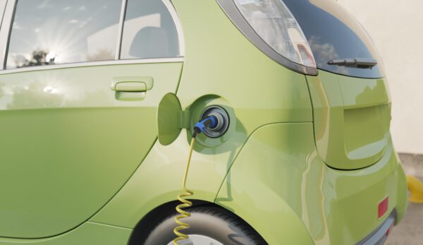 La industria del automóvil reclama normas claras y ágiles para acelerar el coche eléctrico en España