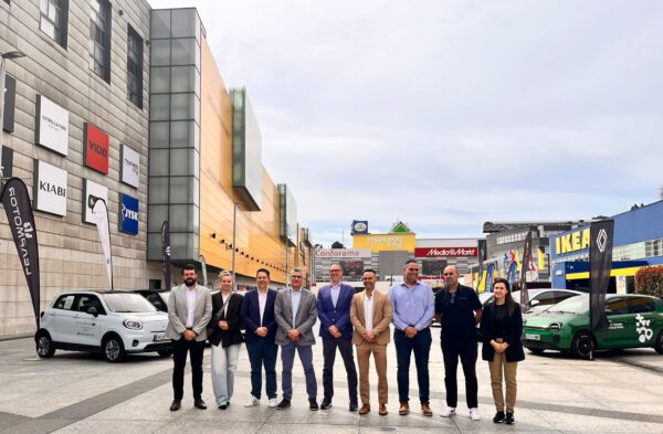 La Asociación Española del Automóvil Ecológico organiza “Marineda + ECO”, una cita abierta a la ciudadanía para conocer la movilidad sostenible