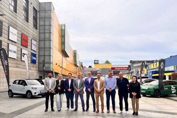 La Asociación Española del Automóvil Ecológico organiza “Marineda + ECO”, una cita abierta a la ciudadanía para conocer la movilidad sostenible