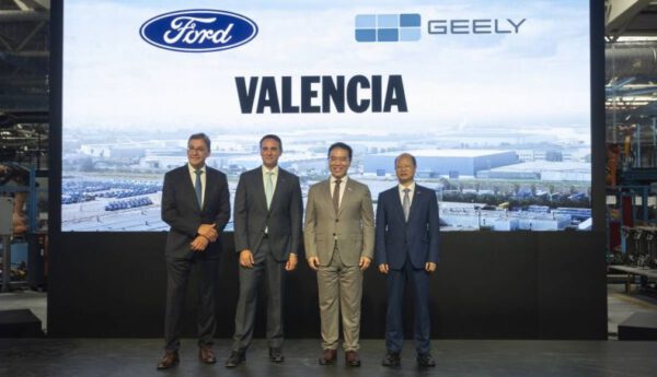 Ford y Geely sellan una alianza clave para reactivar la planta de Almussafes