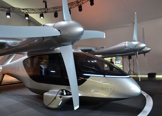 Miami apuesta por una nueva movilidad para escapar de los atascos: helicópteros, helipuertos flotantes y taxis aéreos eléctricos