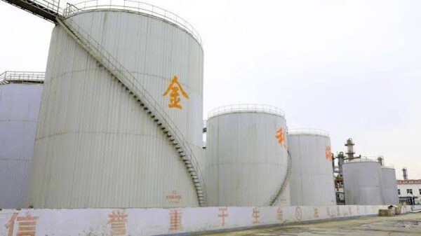 Sinopec acelera su transformación ante el avance del coche eléctrico y el retroceso de la gasolina