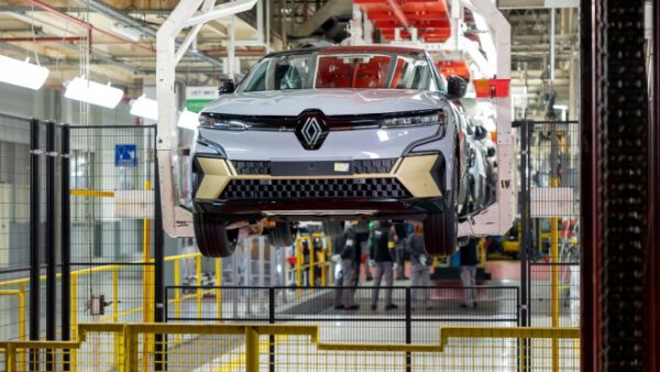 Renault reconoce la ventaja de los fabricantes chinos: “Estos niveles de costes no podemos alcanzarlos desde Europa”